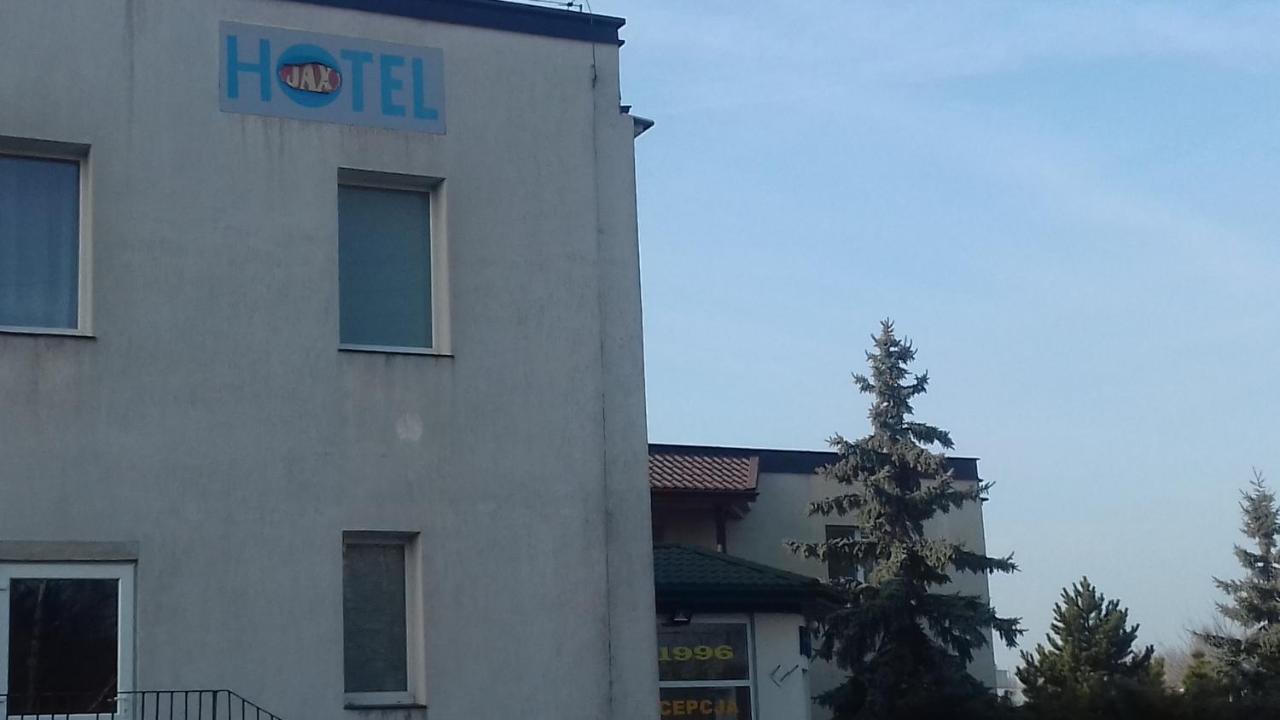 Hostel Jax Торунь Экстерьер фото